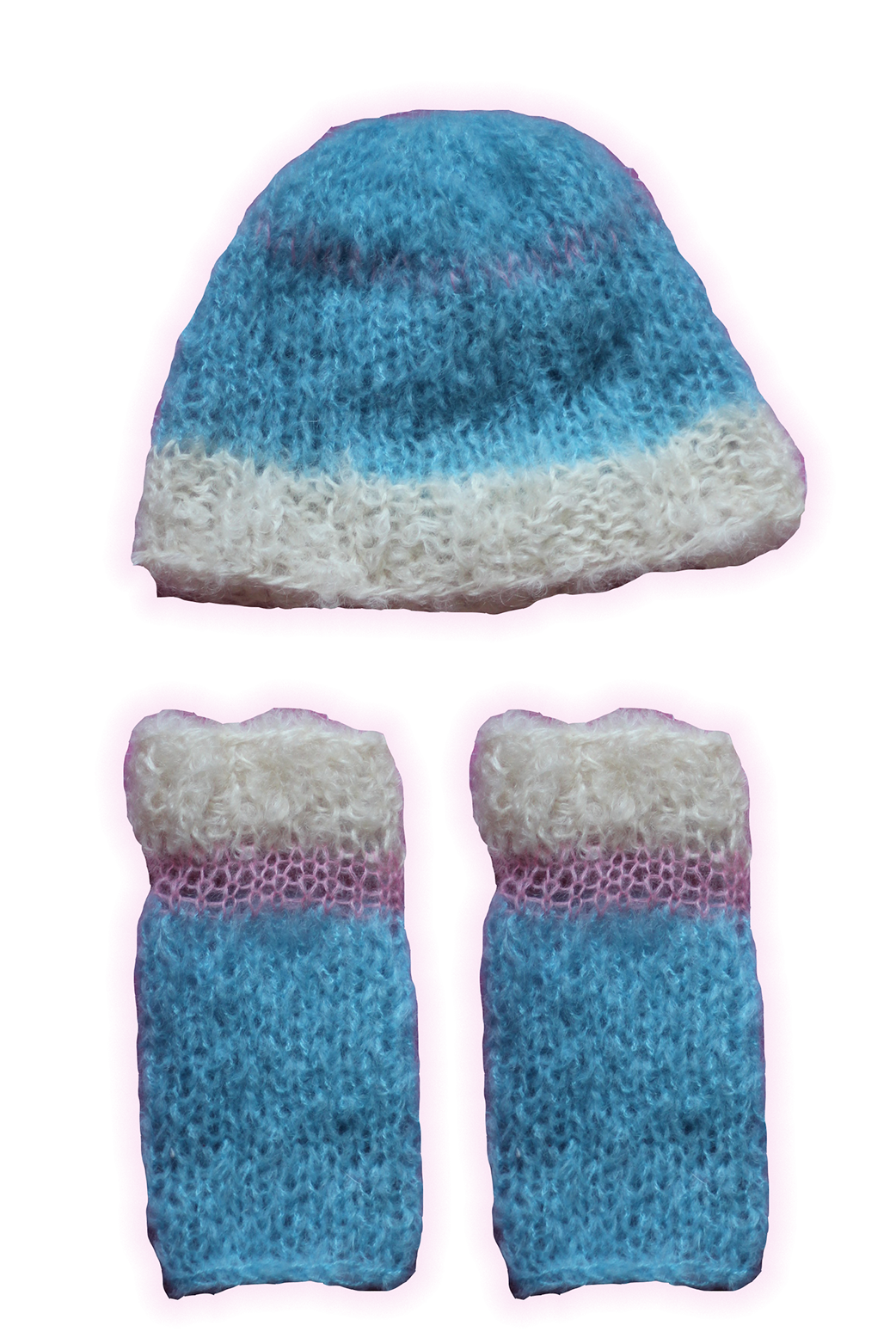 The gloves & beanie set
