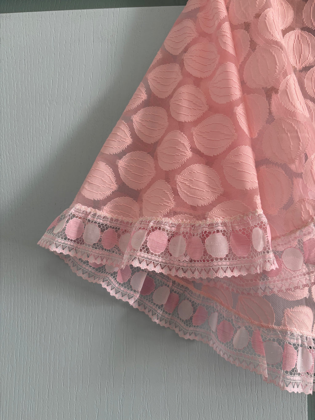 Lace antique pink cape