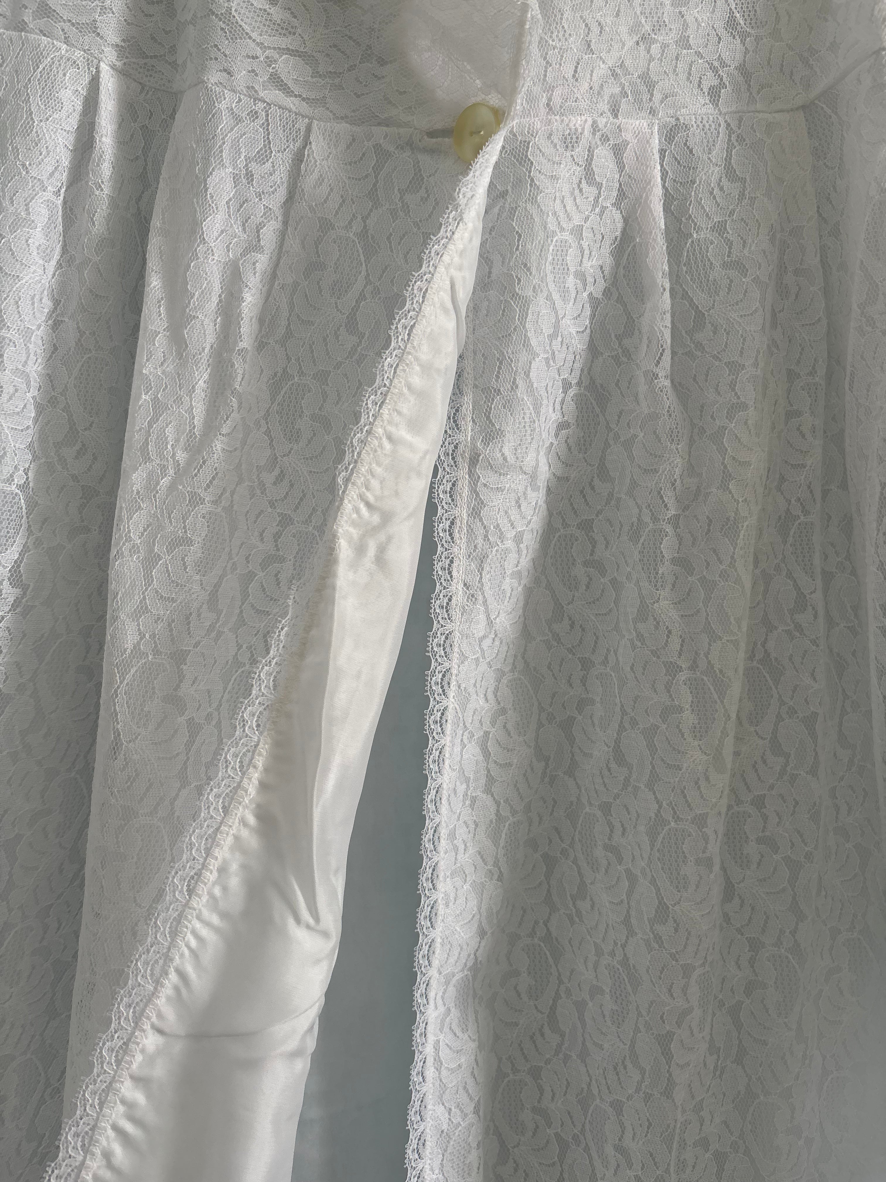1975 lace kimono