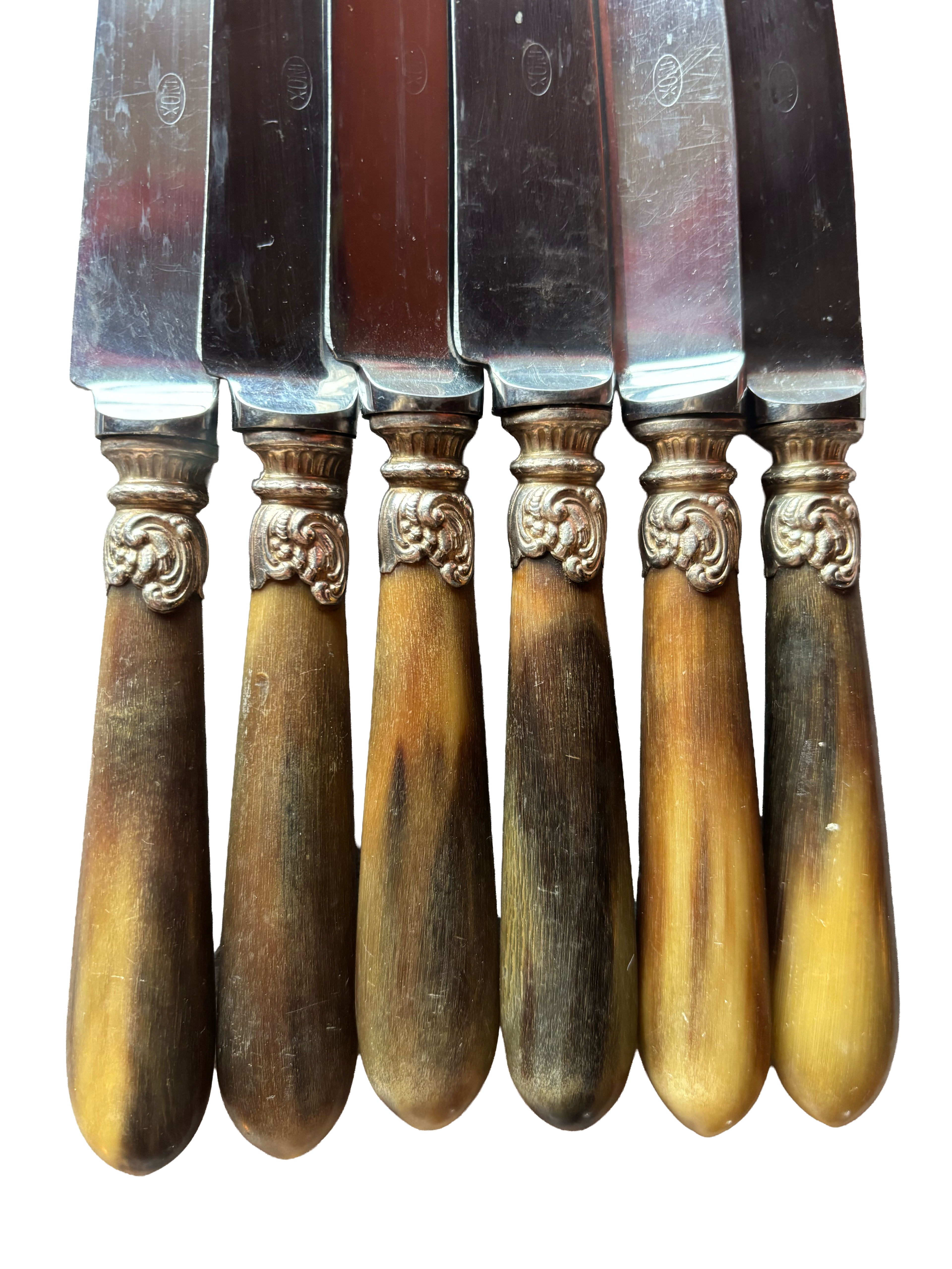 Set of knives
