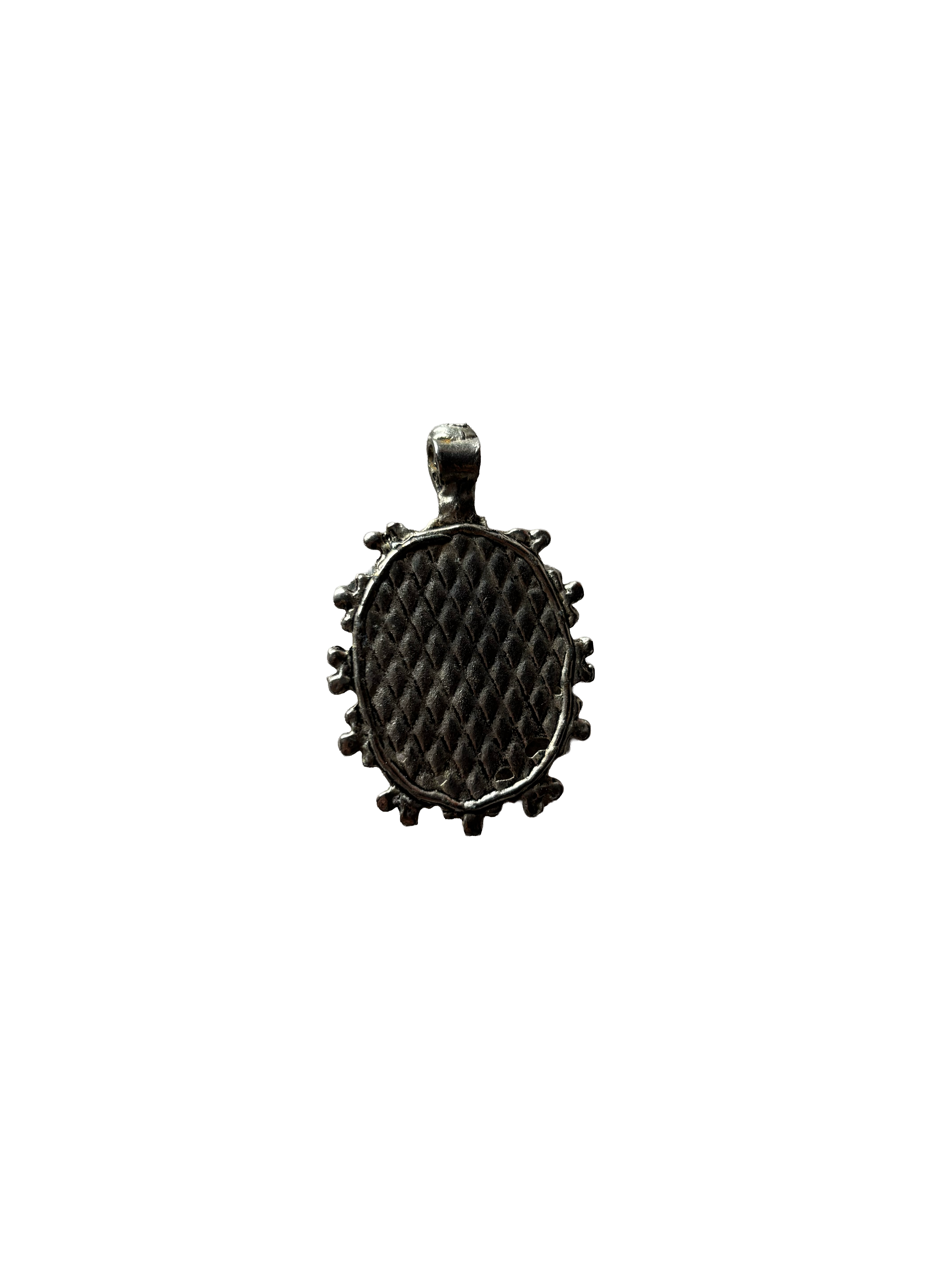 Embroidery pendant